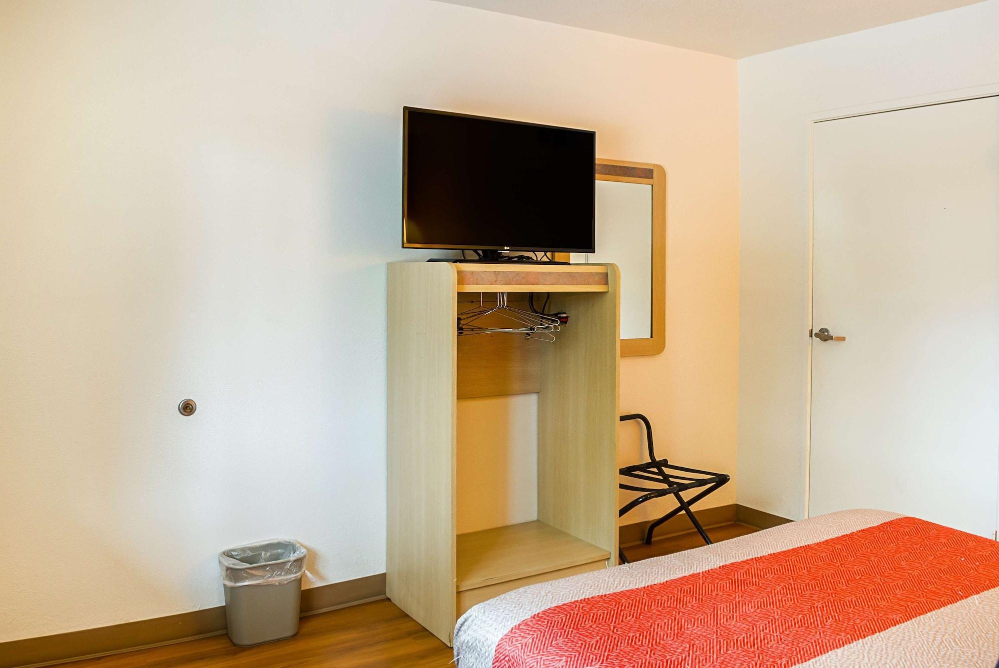 West Ashley Inn Чарльстон Экстерьер фото